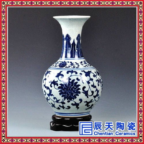 景德鎮(zhèn)陶瓷仿古青花瓷人物花瓶花插擺件 簡(jiǎn)約時(shí)尚家居客廳工藝品